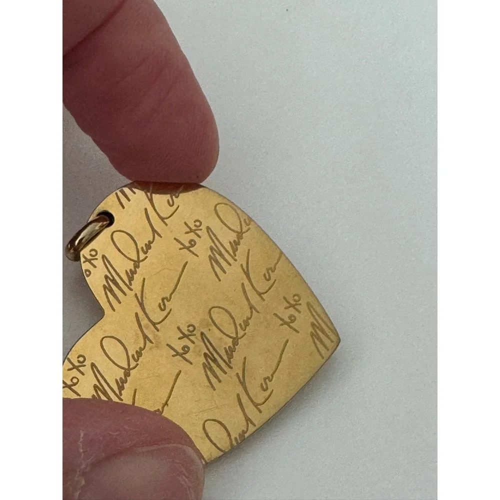 Michael Kors Gold Tone Engraved Signature‎ XOXO Heart Charm Pendant